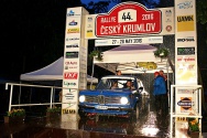 Rallye Český Krumlov: Vyhlášení výsledků na cílové rampě